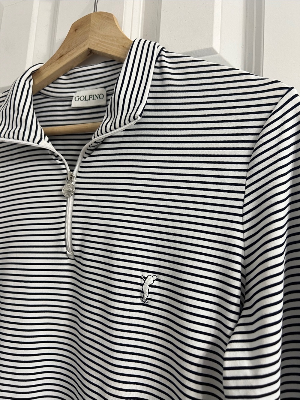 Golfino Quarter-Zip Pullover in Navy and White-Size 12 - Picture 2 of 12